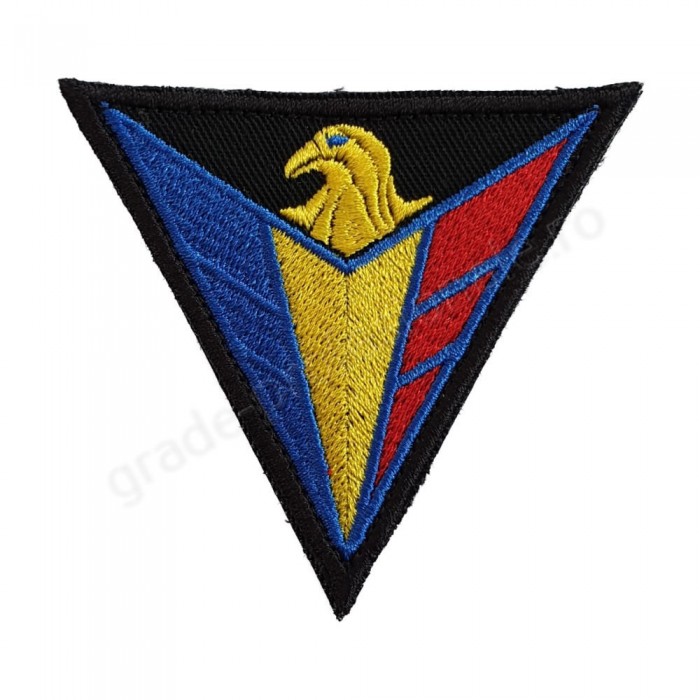 Emblema tricolor Aviatie brodata pe suport textil