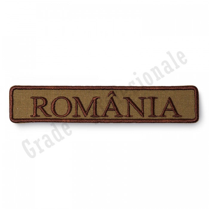 ecuson brodat cu textul "ROMANIA" pentru fortele terestre